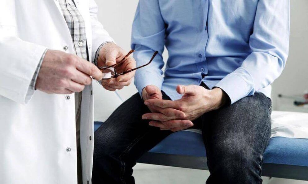 ver a un médico para la prostatitis